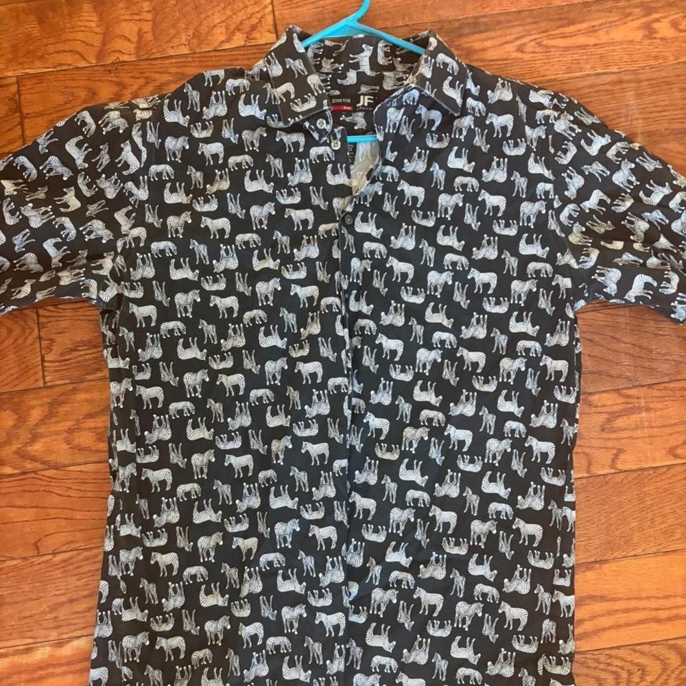 Black and white zebra button-up shirt‎